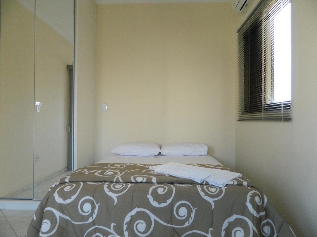Aries Apart Hotel Бауру Екстер'єр фото