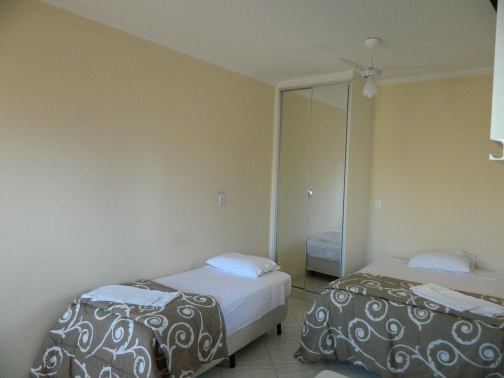 Aries Apart Hotel Бауру Екстер'єр фото