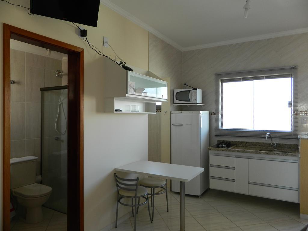 Aries Apart Hotel Бауру Екстер'єр фото
