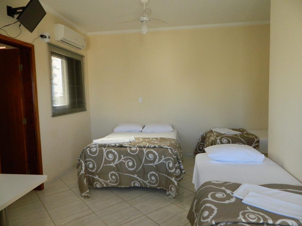 Aries Apart Hotel Бауру Екстер'єр фото
