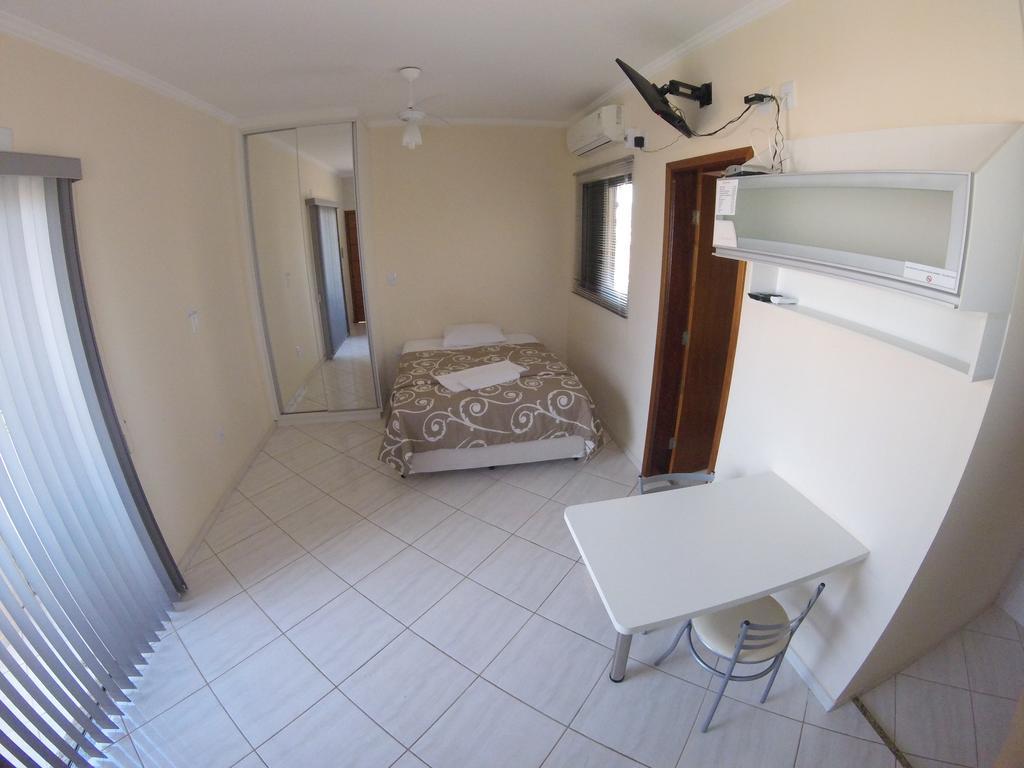 Aries Apart Hotel Бауру Екстер'єр фото