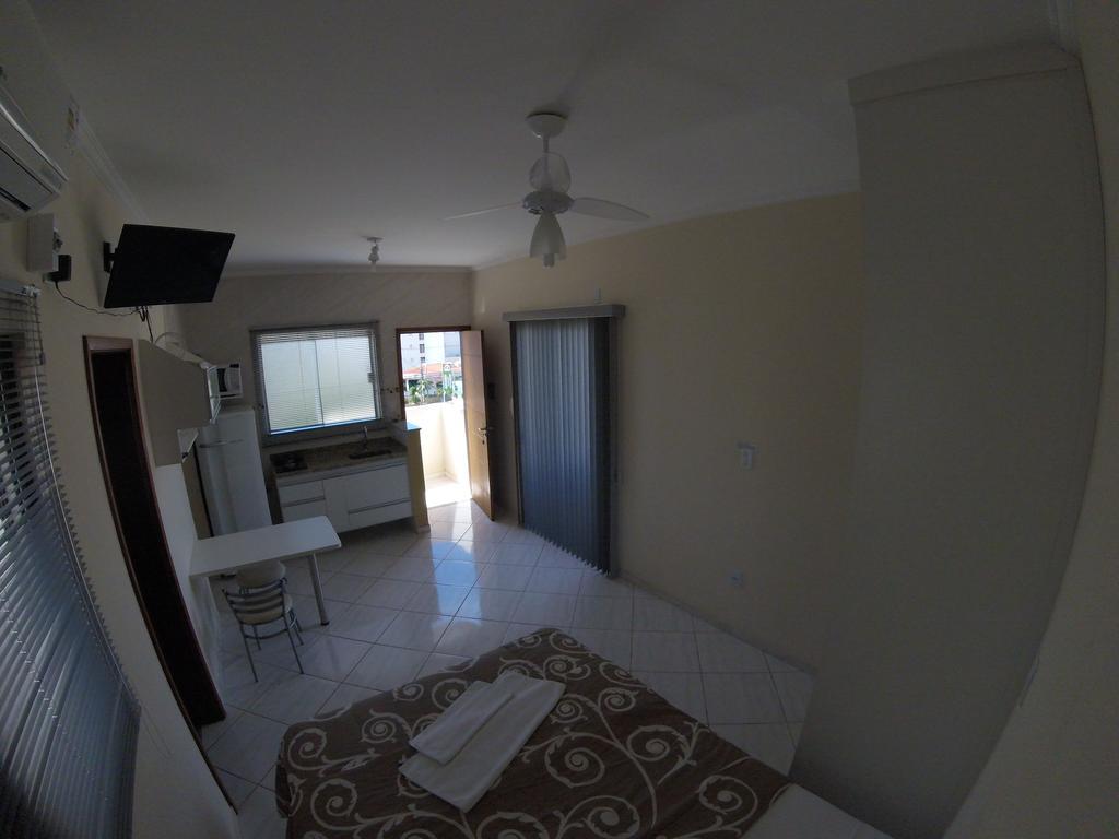 Aries Apart Hotel Бауру Екстер'єр фото