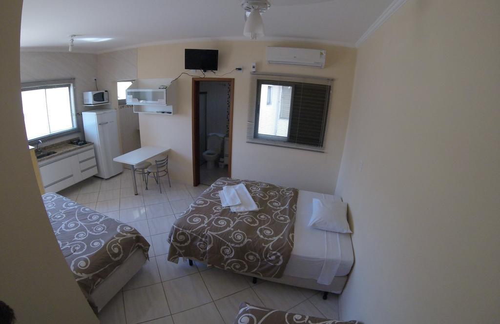 Aries Apart Hotel Бауру Екстер'єр фото